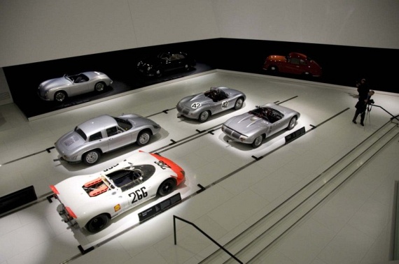 The Porsche Museum (51 pics)