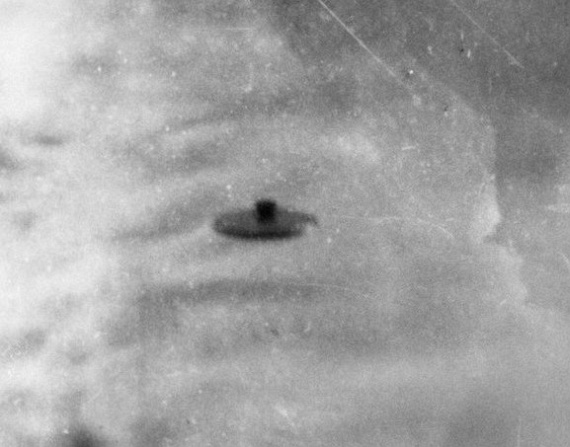 Collection of UFO photos (155 pics)