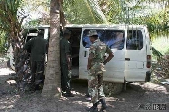 Bulletproof car from Somalia for VIP (8 pics)