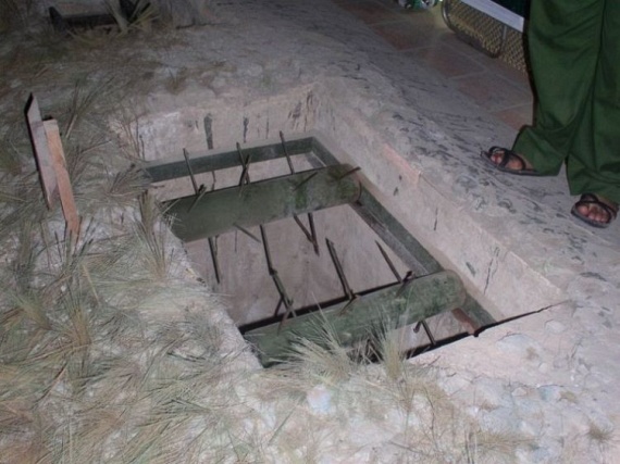 Viet Cong tunnel systems (22 pics)