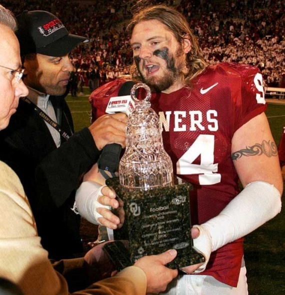 Football Trophy & Awards (32 pics)