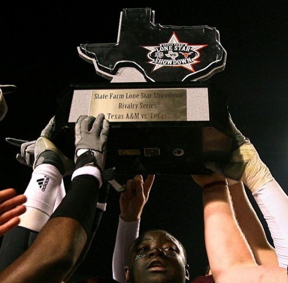 Football Trophy & Awards (32 pics)