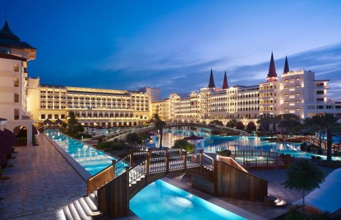 Mardan Palace - luxury hotel in Turkey (34 pics)