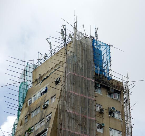 Bamboo scaffolding in Hong Kong (45 pics)