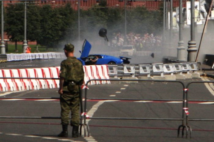 Bugatti crash during Formula One in Moscow (8 pics)