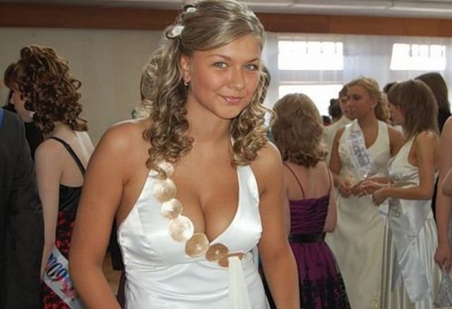 American and Russian graduates (63 pics)