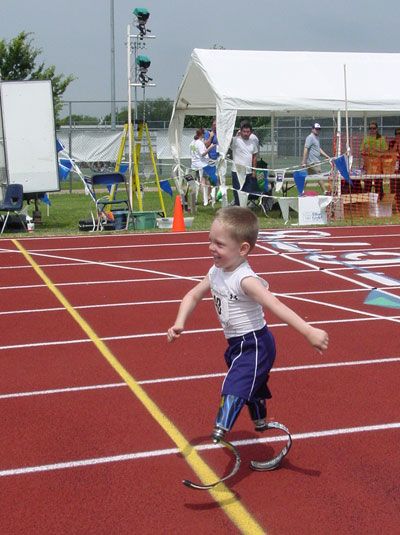 Cody McCasland and his amazing spirit (13 pics)