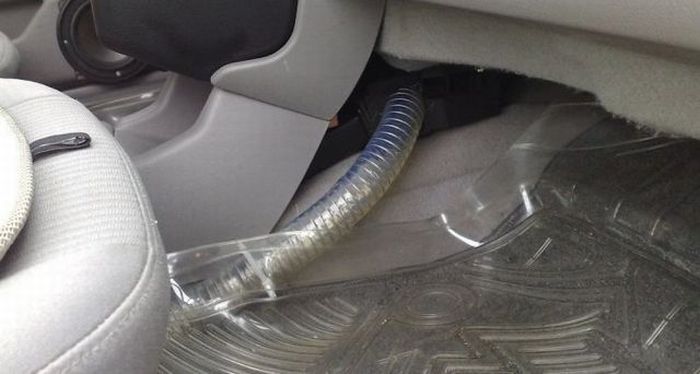 DIY ventilation for car seats  (15 pics)