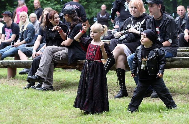 Acid Picdump (103 pics)