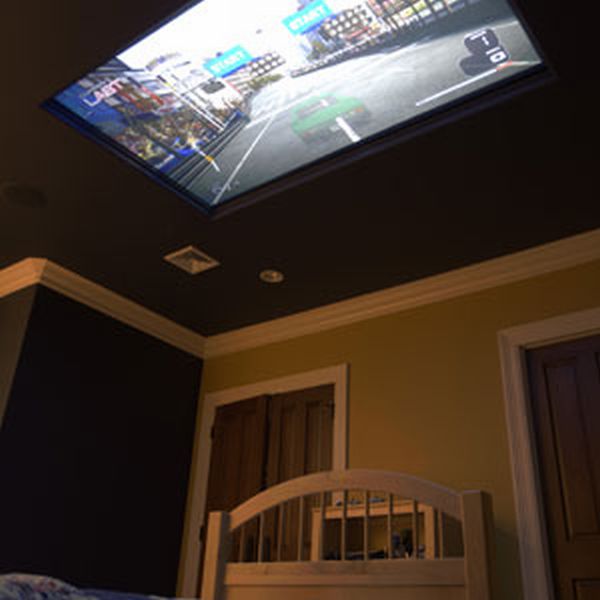 Ceiling TV (3 pics)