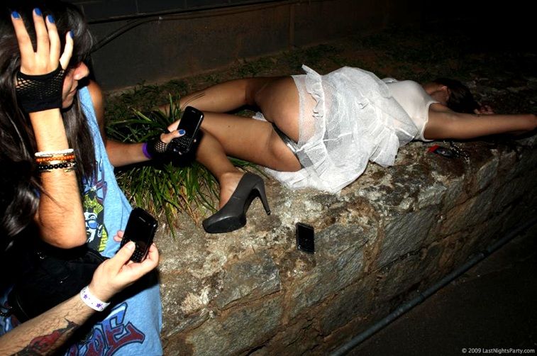 Acid picdump (124 pics)