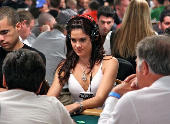 Poker Girls (30 pics)