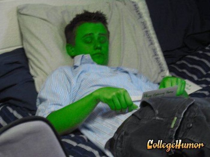 Drunk pranks (88 pics)