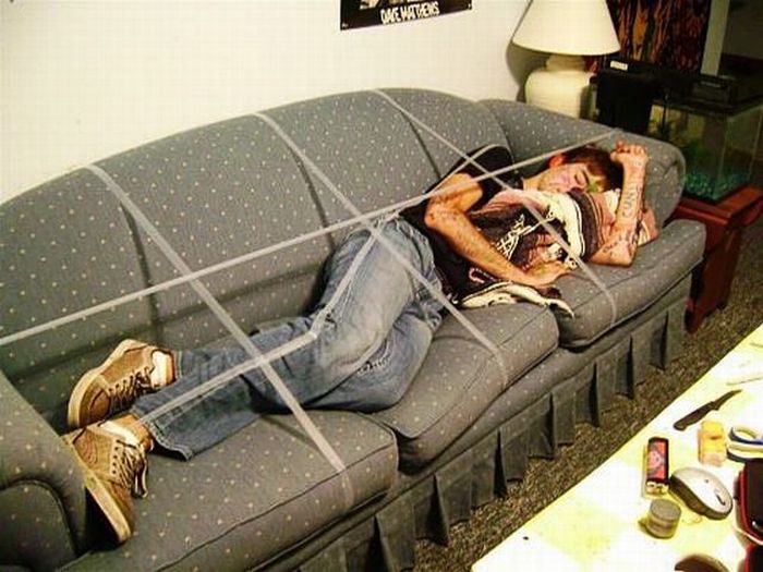 Drunk pranks (88 pics)