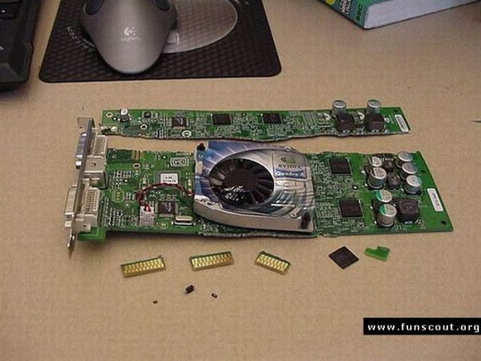 Never order new graphic card via mail (19 pics)