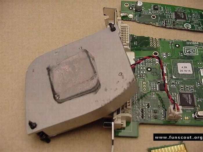 Never order new graphic card via mail (19 pics)