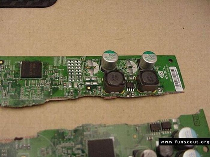 Never order new graphic card via mail (19 pics)
