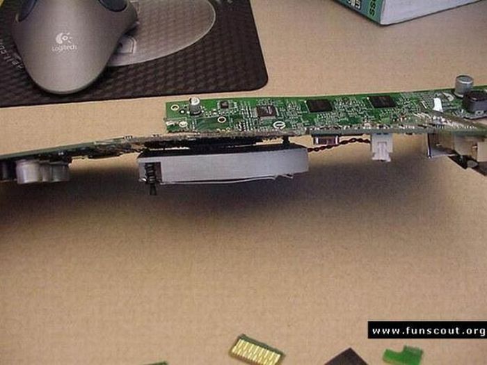Never order new graphic card via mail (19 pics)