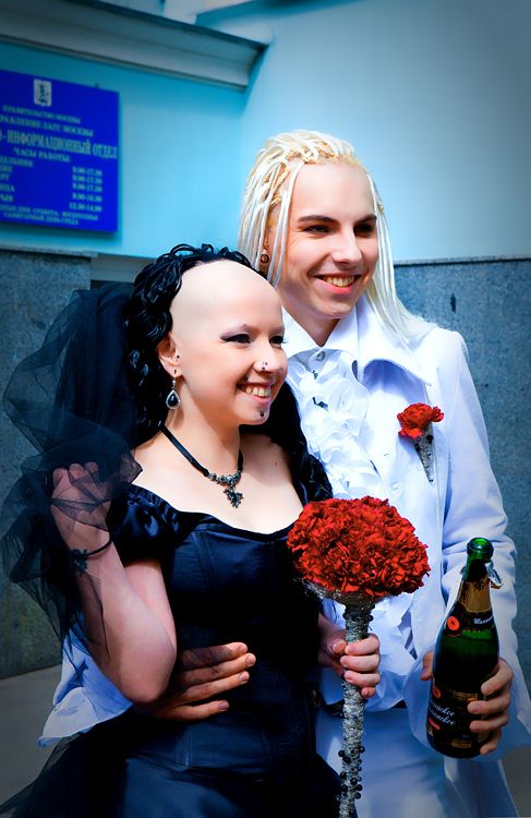 Goth Wedding in Russia (33 pics)