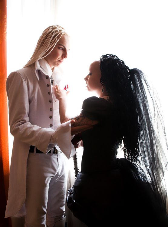 Goth Wedding in Russia (33 pics)