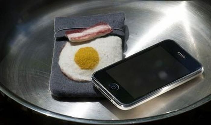 Bacon and Eggs iPhone Case (5 pics)