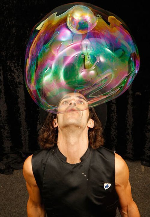 Giant Bubbles (13 pics)