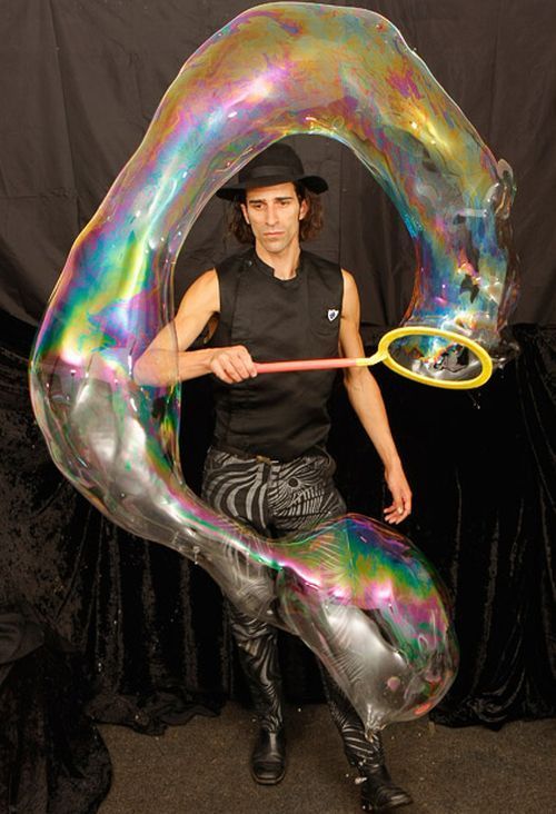 Giant Bubbles (13 pics)