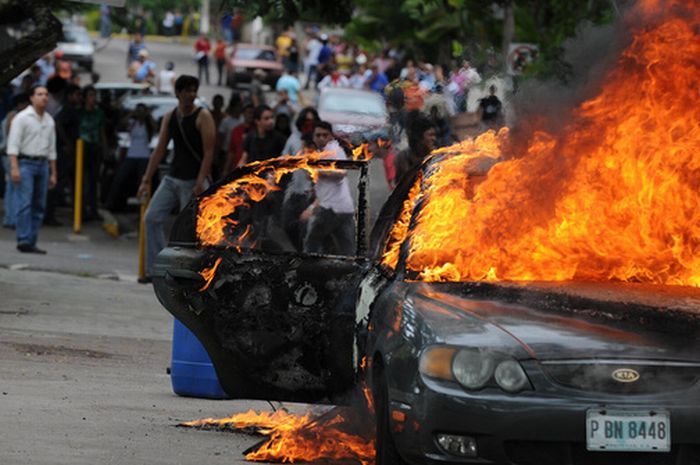 Honduras Riots. Part 2(4 pics)