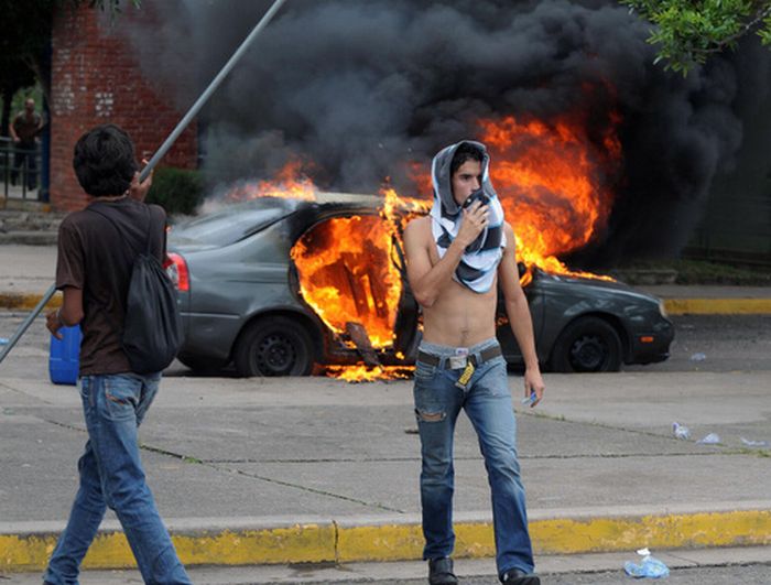 Honduras Riots. Part 2(4 pics)