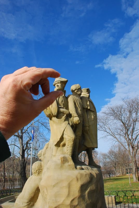 I am crushing your head  (87 pics)