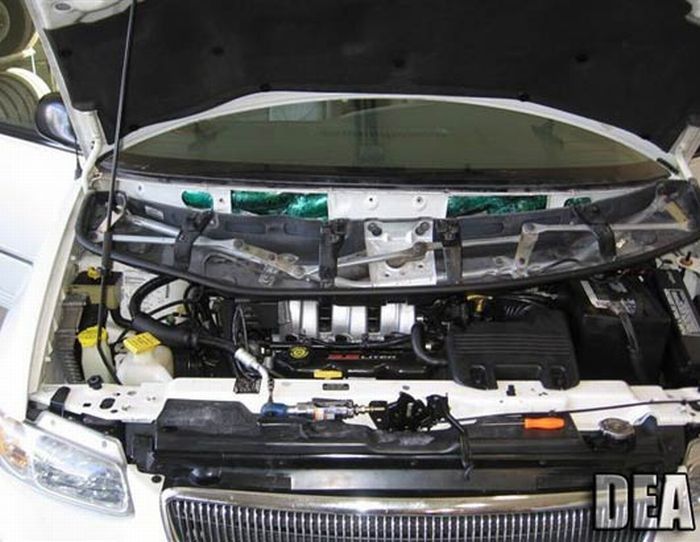 How to hide cocaine in the cars? (14 pics)