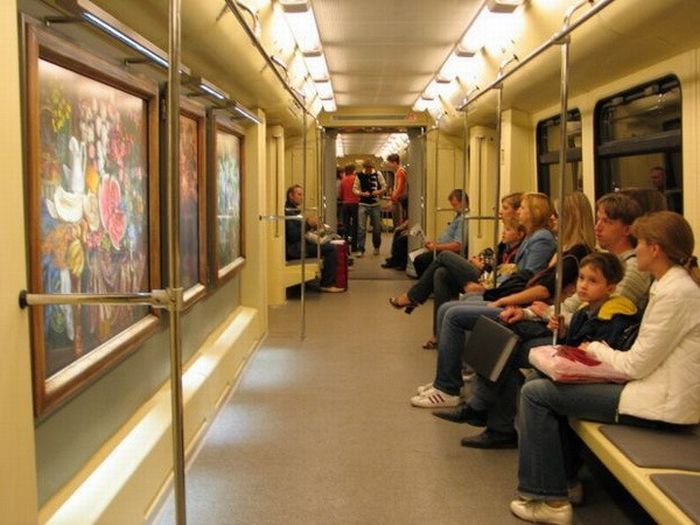 Once upon a time in subway (57 pics)