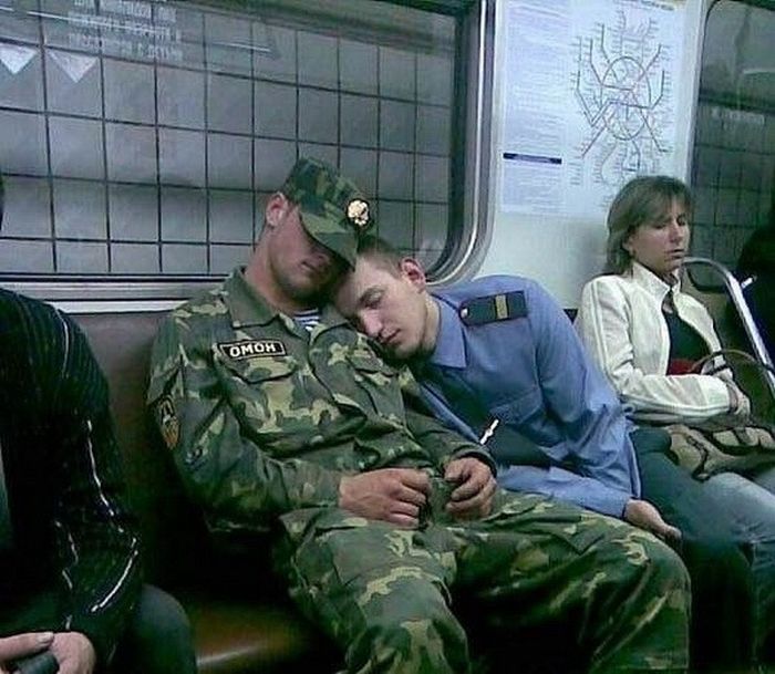 Once upon a time in subway (57 pics)