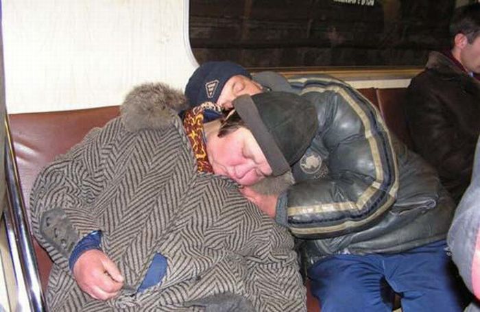 Once upon a time in subway (57 pics)