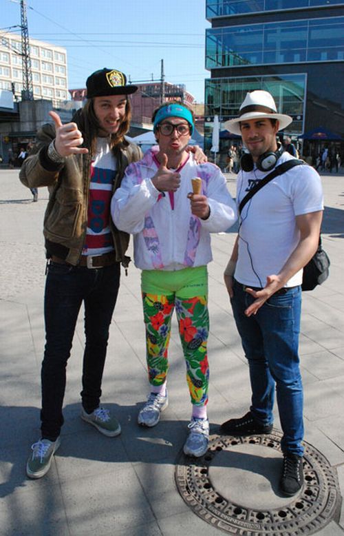 Fashion Victims (41 pics)