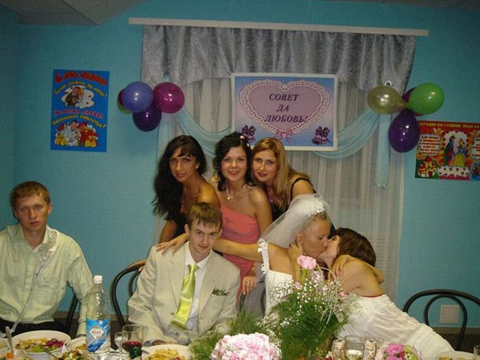 Acid Picdump (86 pics)