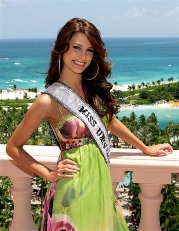 Miss Venezuela Stefania Fernandez is Miss Universe 2009 (24 pics)