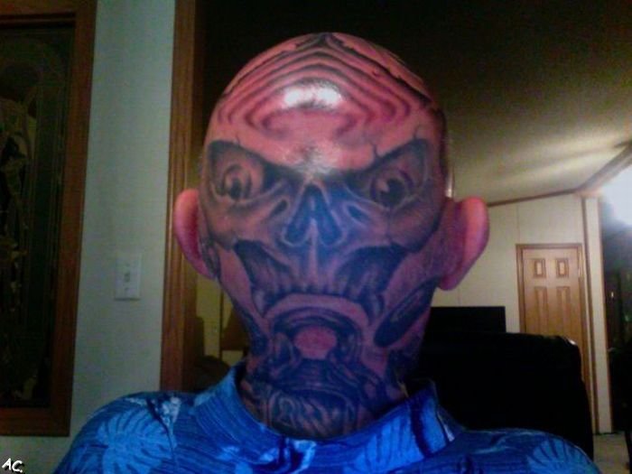 Tattoos on Bold Heads (25 pics)