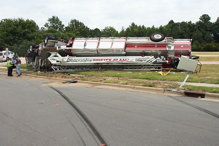Fire-fighting vehicle flipped over in Wake County, North Carolina (30 pics)
