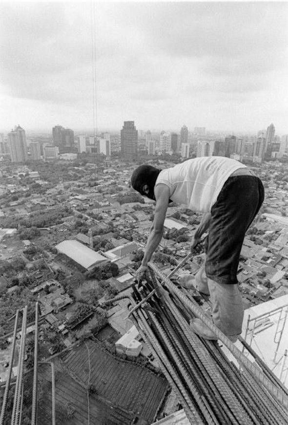 Indonesian construction workers (23 pics)