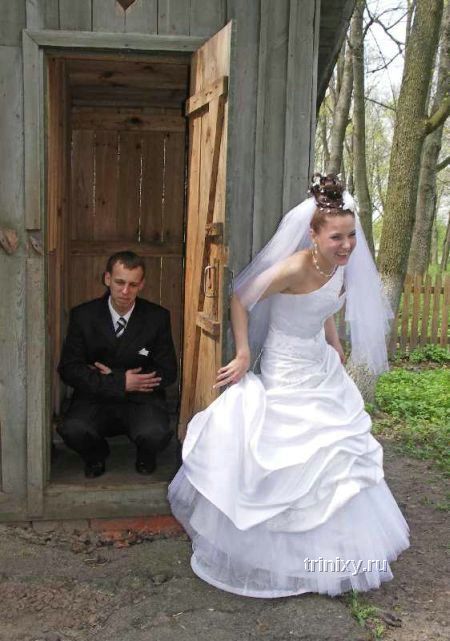 Top 100 photos that will never make it to the wedding album