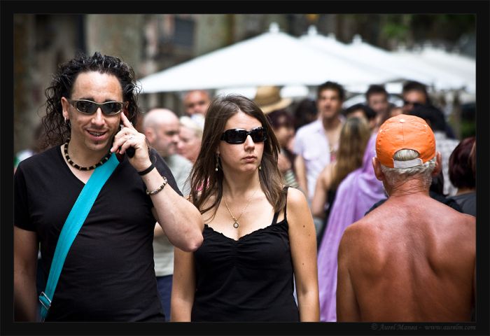 Naked tattooed old man walking around  (20 pics)