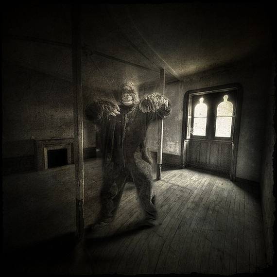 Psycho Photos (95 pics)