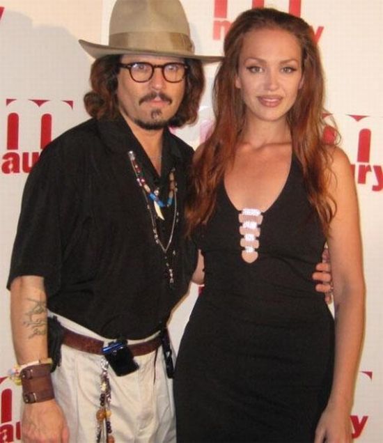 Tiffany Claus - Angelina Jolie look-alike (18 pics)