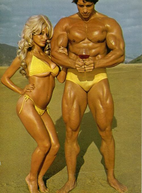 Young Arnold Schwarzenegger (15 pics)