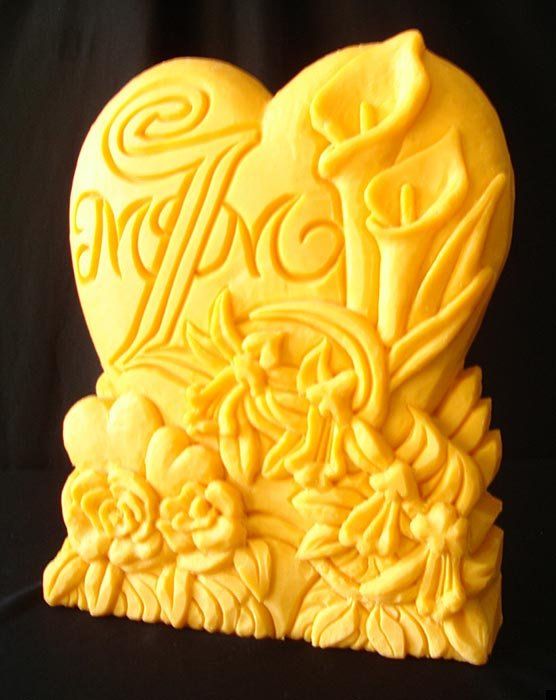 Amazing cheese sculptures (24 pics)