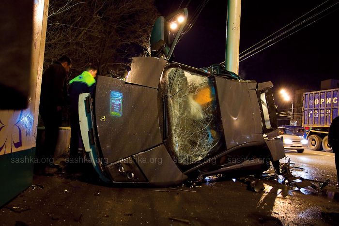 Lamborghini Murciélago crashed in Moscow (28 pics)