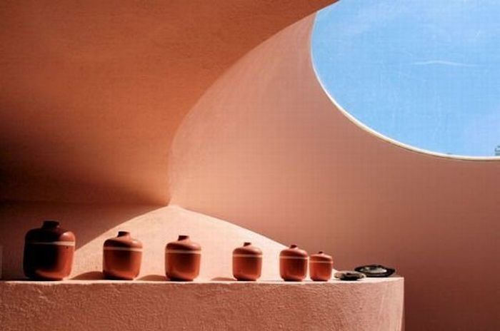 Pierre Cardin’s Palais Bulles (35 pics)