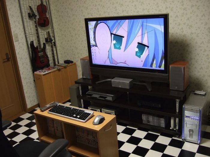 Rooms Of Japanese Teenagers (44 pics)