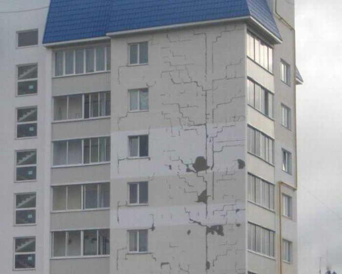 How it is built in Russia (6 pics)